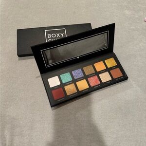 Boxy Charm Shimmer Pressed Eyeshadow Palette
